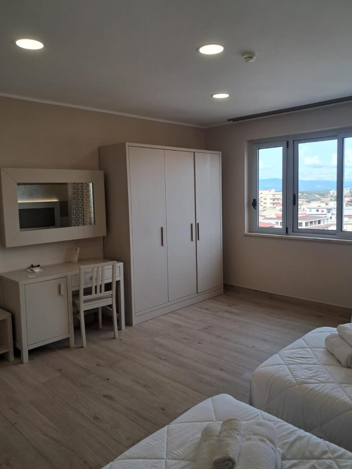 Hotel Palace Gioia Tauro Eksteriør billede