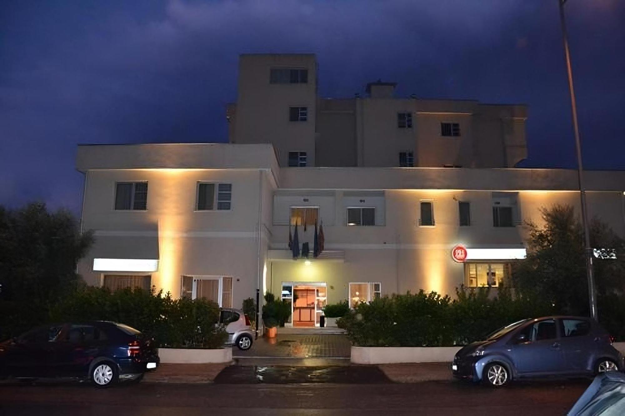 Hotel Palace Gioia Tauro Eksteriør billede